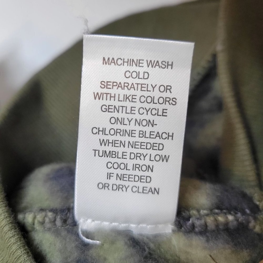 Workshop Republic Clothing Top Leopard Green Sherpa Sweatshirt Women SIze 2X - Picture 11 of 13